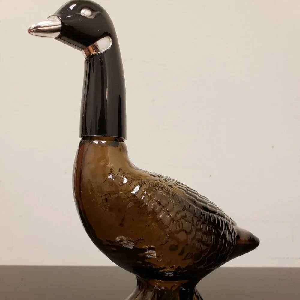 Avon vintage canadian